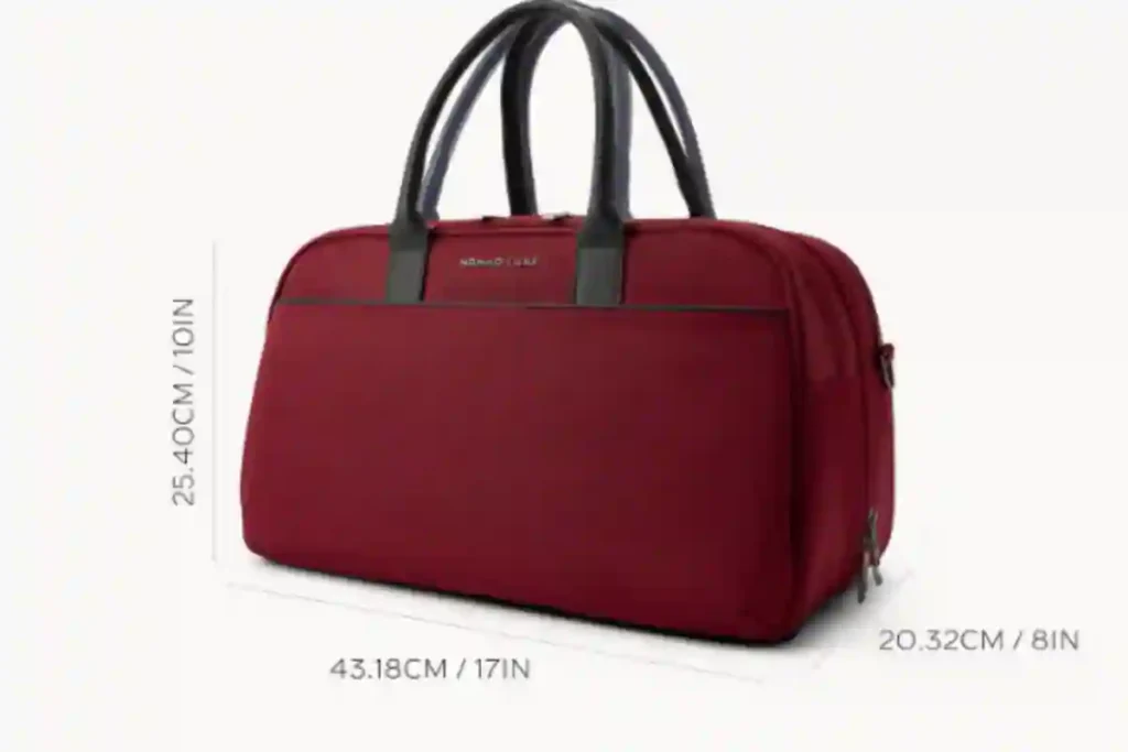 Nomad Lane Bento Bag dimensions guide showing size, fit, and airline compatibility.
